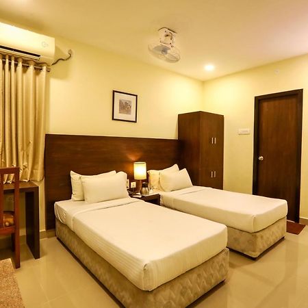 Blu Ivy Serene Serviced Apartment Madras Buitenkant foto